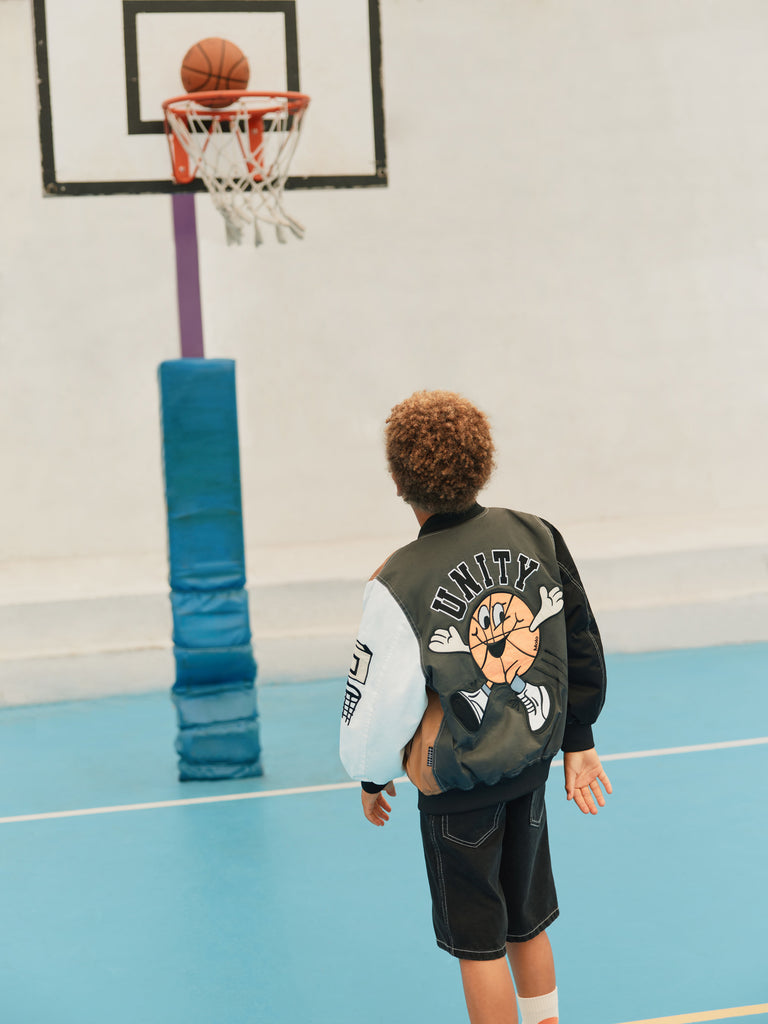 Hedley Jacket - Basket Comics