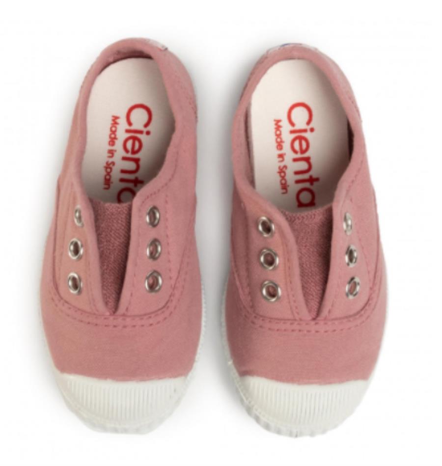 Cienta Slip-On Sneaker